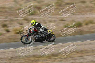 media/Apr-20-2025-AHRMA (Sun) [[393a79c373]]/Race/Group 2/Turn 4b/